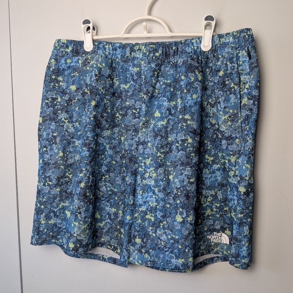 THE NORTH FACE Men Active Short Size Large Waist Laces Colorful